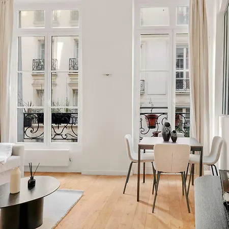 D'exception Dans Le Marais Paris